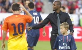 Lionel Messi y Eric Abidal compartieron vestuario en el Barcelona.