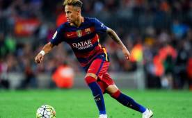 Neymar no se mueve del Barcelona, asegura su vicepresidente.