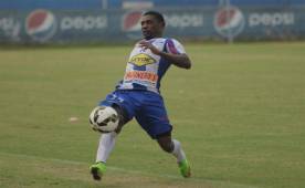 Marlon Ramírez es uno de jugadores que más regularidad tuvo en el Victoria el torneo anterior, pero no quiere seguir en Segunda División.