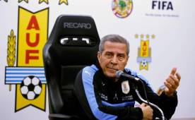 Óscar Washington Tabárez durante la conferencia de prensa de este lunes. Foto EFE.