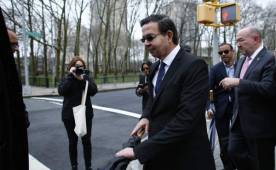 El ex presidente de la República de Honduras y de FENAFUTH, Rafael Callejas en su última audiencia en la corte de Nueva York, donde aceptó dos cargos. Foto AFP