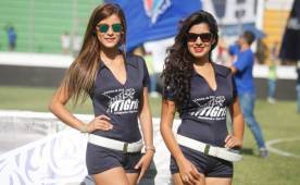 Las hermosas damas siempre son la atracción en los partidos del fútbol hondureño.