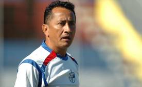 Jorge Pineda leyó este lunes un comunicado y pidió disculpas a los directivos del Victoria que acusó de insultarlo durante el juego con Marathón. Foto DIEZ