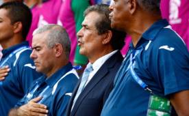 Jorge Luis se quedó en el camerino y llamó la atención a sus dirigidos por el pobre rendimiento frente a Ecuador.