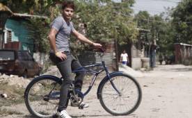 En su amarga aventura por Honduras, Richard López le tocó vivir unos meses en un bordo de la ciudad que es de las zonas más pobres de la ciudad.