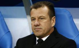 Dunga destaca la actuación de Brasil que supo levantarse de un 1-0 en París.