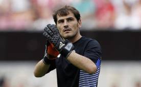 Iker Casillas es titular sin discusión en el marco de los azules y blancos.