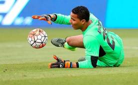 Esteban Alvarado aclaró polémica en su país tras permanecer 11 días.