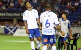 Anthony Lozano se vuelve a ir en blanco con el Tenerife. FOTO: Cortesía La Liga.