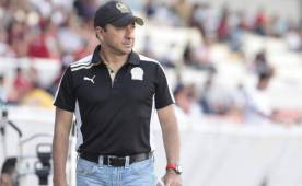 Osman Madrid reconoce que Olimpia aún tiene un par de fichajes pendientes.