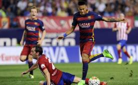 Neymar dice que la apuesta del Barcelona es ganarlo todo y van por buen camino. Foto AFP