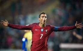 Cristiano Ronaldo sigue metiéndose en la historia del fútbol mundial.