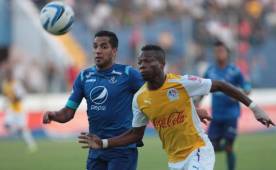 Lucas Gómez dice que el triunfo del Olimpia pasó por la gran actuación de Donis Escober y los errores en definición de Motagua. Foto Ronald Aceituno