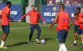 Ter Stegen, que está convocado con la selección de Alemania, se ha entrenado este martes en la Ciudad Deportiva y se incorporará mañana miércoles a la dinámica de la selección.