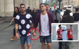 El escándalo se ha elevado al publicar una foto de Sergi Enrich y Antonio Luna tomados de la mano.