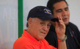 El entrenador hondureño Chelato Uclés da su análisis sobre la Copa Presidente. (DIEZ/Archivo)