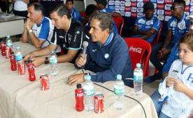 Jorge Luis Pinto pidió a la afición apoyar a la Selección de Honduras el 2 de septiembre ante Canadá. Foto Ronald Aceituno