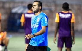 Nerlyn Membreño, asistente técnico del Olimpia durante el entrenamiento de este martes. FOTO Juan Salgado