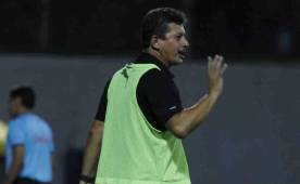 A Mauro Reyes le ha regresado la tranquilidad tras ganar su primer partido oficial como entrenador de Real España.