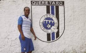 Ronaldinho fue presentado en septiembre como jugador del Querétaro.