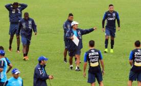 Jorge Luis Pinto tiene definido su once titular para el duelo ante México.