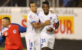 Arnold Peralta festeja con Quioto el pase a las semifinales en Honduras con el Olimpia.