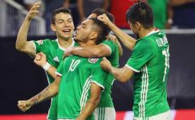 Tecatito Corona ha venido siendo titular con Juan Carlos Osorio.