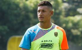 Bryan Acosta volvería a entrenar al 100% la próxima semana. Fotos Neptalí Romero.