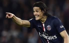 El delantero Edinson Cavani tiene contrato hasta 2018 con el PSG de Francia.