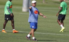 Hernán 'Bolillo' Gómez afina los últimos detalles para el debut de Panamá en Copa Oro ante Haití. Foto Juan Salgado / Enviado Especial