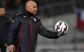 Sampaoli no tiene claro su futuro, aunque hay varios equipos que lo quieren. Ha sonado en Inglaterra.