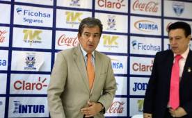 Jorge Luis Pinto brindó conferencia de prensa en Fenafuth. Foto: DIEZ