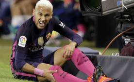 Neymar hoy asegura que defiende con orgullo la camisa del Barcelona. Foto EFE.