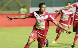 Christian JosuÃ© Altamirano Metzgen es un futbolista hondureÃ±o. Juega de mediocampista