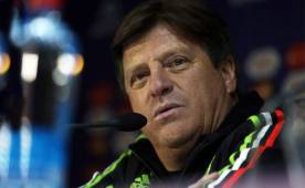 El 'Piojo' Herrera dice que México se tiene prohibido perder este viernes ante Ecuador en Copa América. Foto EFE