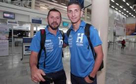 Alfredo se unió el martes por la noche a la Selección de Honduras, durmió unas cuantas horas y este miércoles viajó a Sudamérica para los amistosos con Venezuela y Ecuador. Foto Melvin Cubas