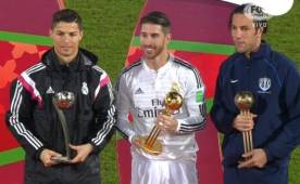 En la foto: Balón de Plata: Cristiano Ronaldo, Balón de Oro: Sergio Ramos y Balón de Bronce: Ivan Vicelich.