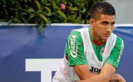 Johnny Leverón vive una incertidumbre sobre su futuro futbolístico. (DIEZ/Archivo)