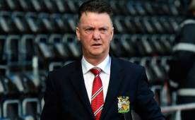 Louis Van Gaal afirma que está cansado de tanto viaje.