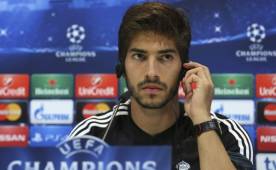 Lucas Silva brindó conferencia de prensa previo al partido de Champions.