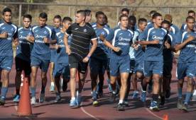 Motagua reinició sus trabajos de cara al Clausura 2015. Rubilio, Mayorquín y Crisanto se ausentaron con permiso. Foto Ronald Aceituno