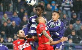El hondureño Andy Najar jugó en nuevo triunfo de los suyos. (FOTO: Anderlecht)