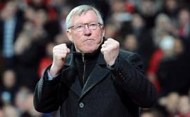 El escocés Alex Ferguson no duda que Neymar podría relevar a Messi y a Cristiano, pero de momento lo ve lejos de ellos. Foto AFP