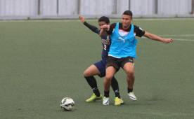 El campeón Olimpia hizo fútbol ya como parte de sus trabajos de pretemporada. (Fotos: Ronal Aceituno)