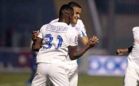Roger Rojas marcó para el Olimpia a los 52 minutos, sentenciando así la clasificación a la final. Foto Juan Salgado.