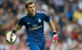Iker Casillas seguiría analizando su futuro fuera del Real Madrid.