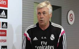 Carlo Ancelotti espera tropiezo del Barcelona para ganar la liga española.
