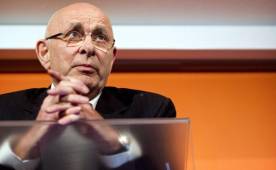 El candidato holandés a la presidencia de la FIFA, Michael Van Praag. (Foto: AFP)