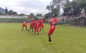 Panamá se entrenó a las órdenes del preparador físico, esperando que se terminen de sumar los restantes convocados. (FEPAFUT)