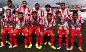 En 55 años de existencia el Santos de Guápiles nunca ha conseguido ser campeón en Costa Rica.